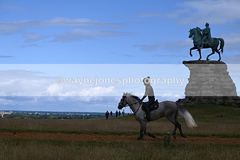 DSC_8402 - Time at Statue 13:52 to 14:33