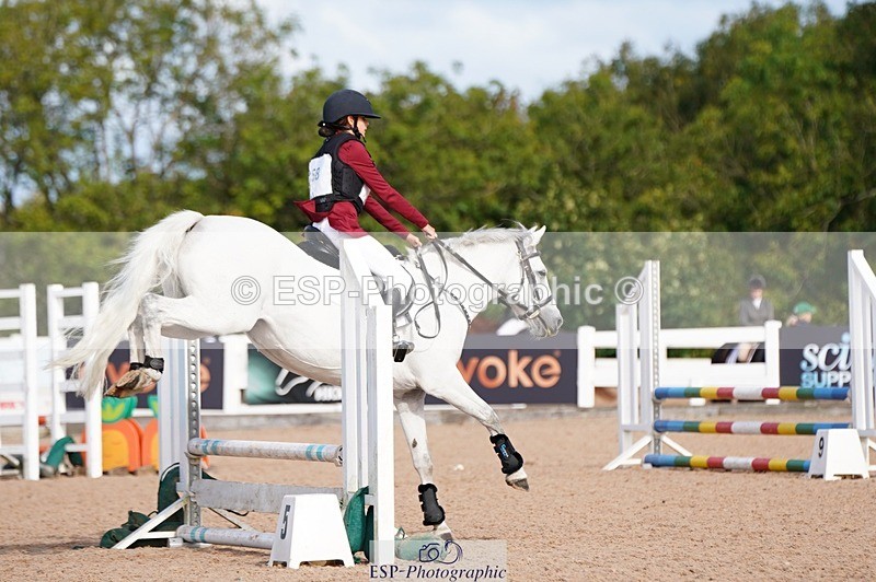 250921-104550-02391 - Cls 19+20 Club and Schools 60cm