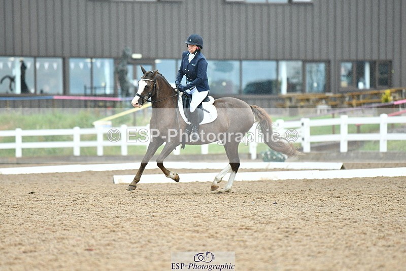 230630A-161026-03438 - Cls 9 Quest Novice 28