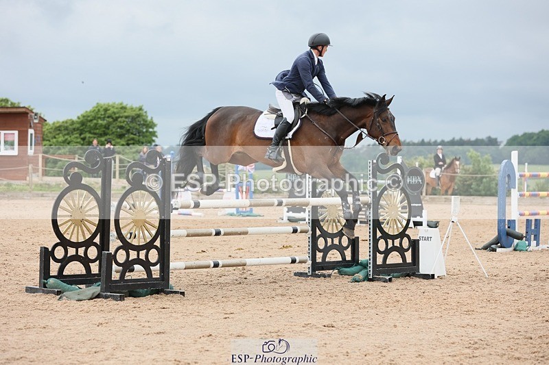 250524-102238-04185 - Cls 13  A&B 1.05m & 1.10m open