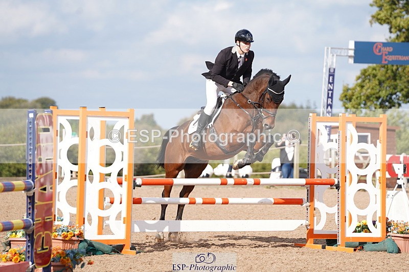 241005A-112400-04542 - SAT Cls 9 Snr Discovery &1m Open