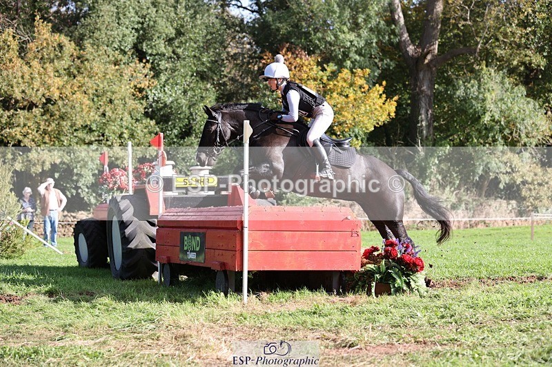 241026-130436-13759 - 452-Eleanor.Blewitt-CARRY.ON.PRINCESS