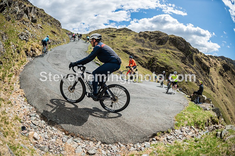 125601 - Hardknott Hairpin 12.00 - 13.00
