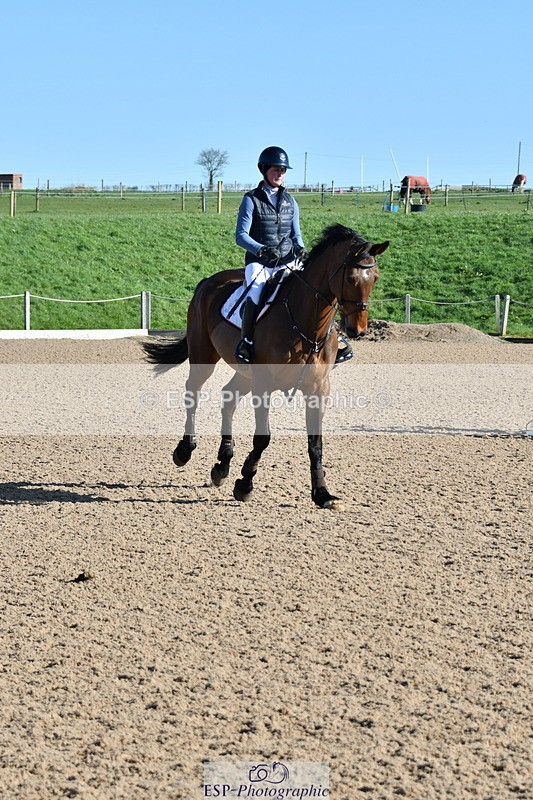 240306A-102707-00119 - Cls 1 British Novice and 90cm Open