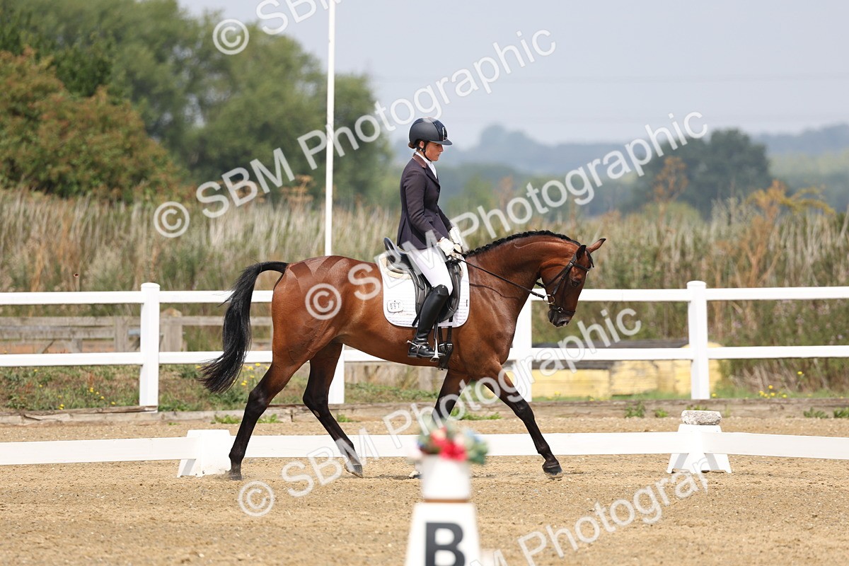 SBM_006150 - Class 6 - novice 6 - 11.50-12.46