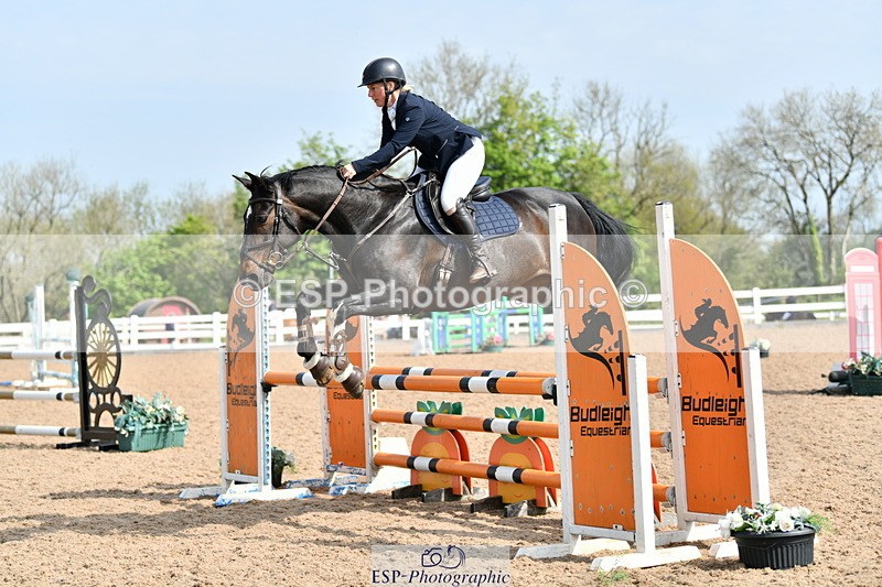 240511A-100650-11437 - Cls 28 95cm National Am Quali