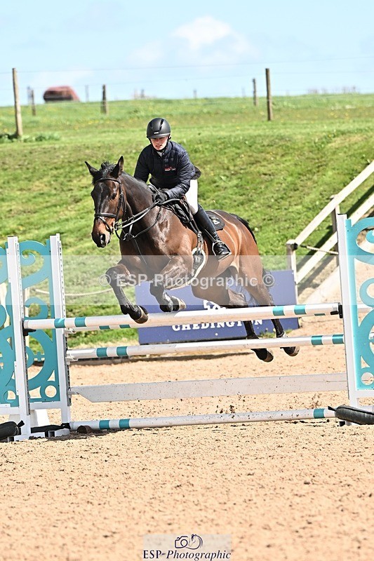 250416-132339-01049 - Cls 4 Newcomers and 1.10m