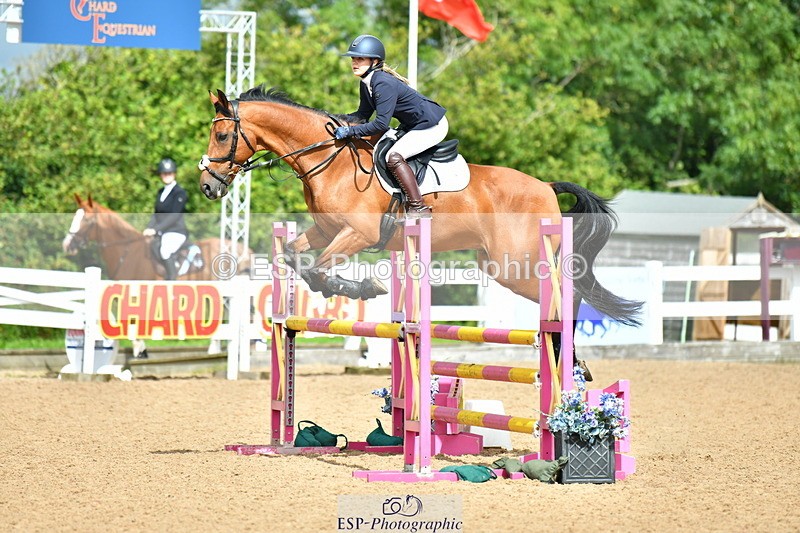 230813A-104953-11553 - Cls 40 A&B Senior Discovery & 1m Open