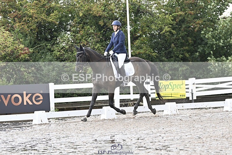 250907-103442-06287 - 027-Amanda.KingInvincible