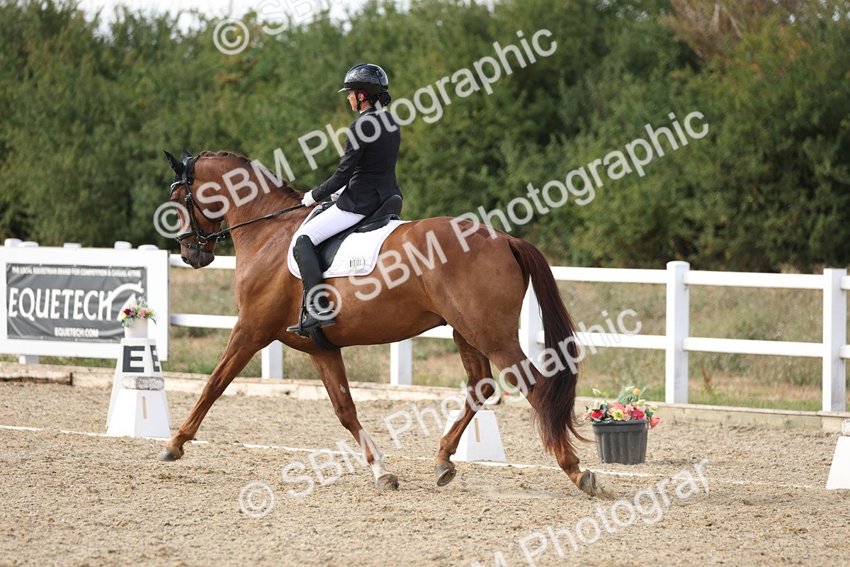 SBM_015814 - Class 6 - E5 Silver 15.54.16.58