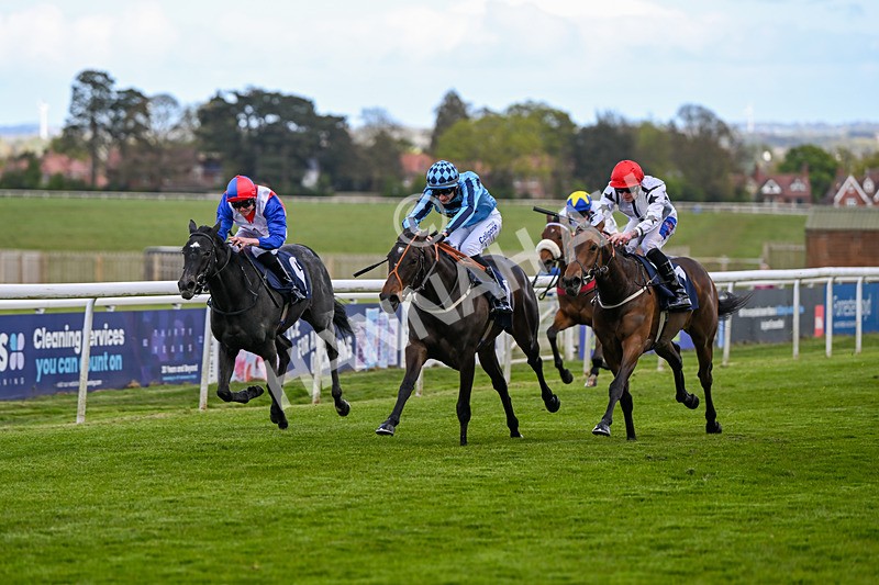 250424-Race 1-Jayvee-8925 - Race 1