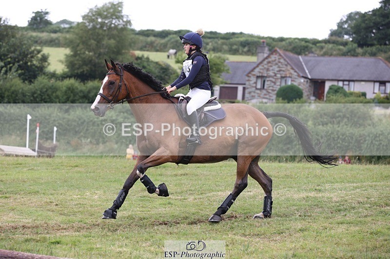 230625-105733-01492 - XC 90cm 9.45 to 11.00