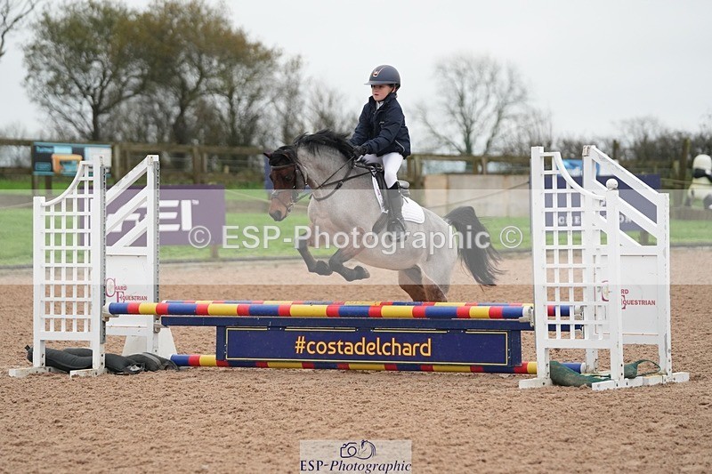 251116-095240-01441 - Cls 18 Clear Round 50cm