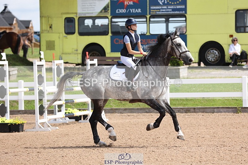 240718A-131448-05488 - Cls 9, 1 Star Bronze Tour 1.10m