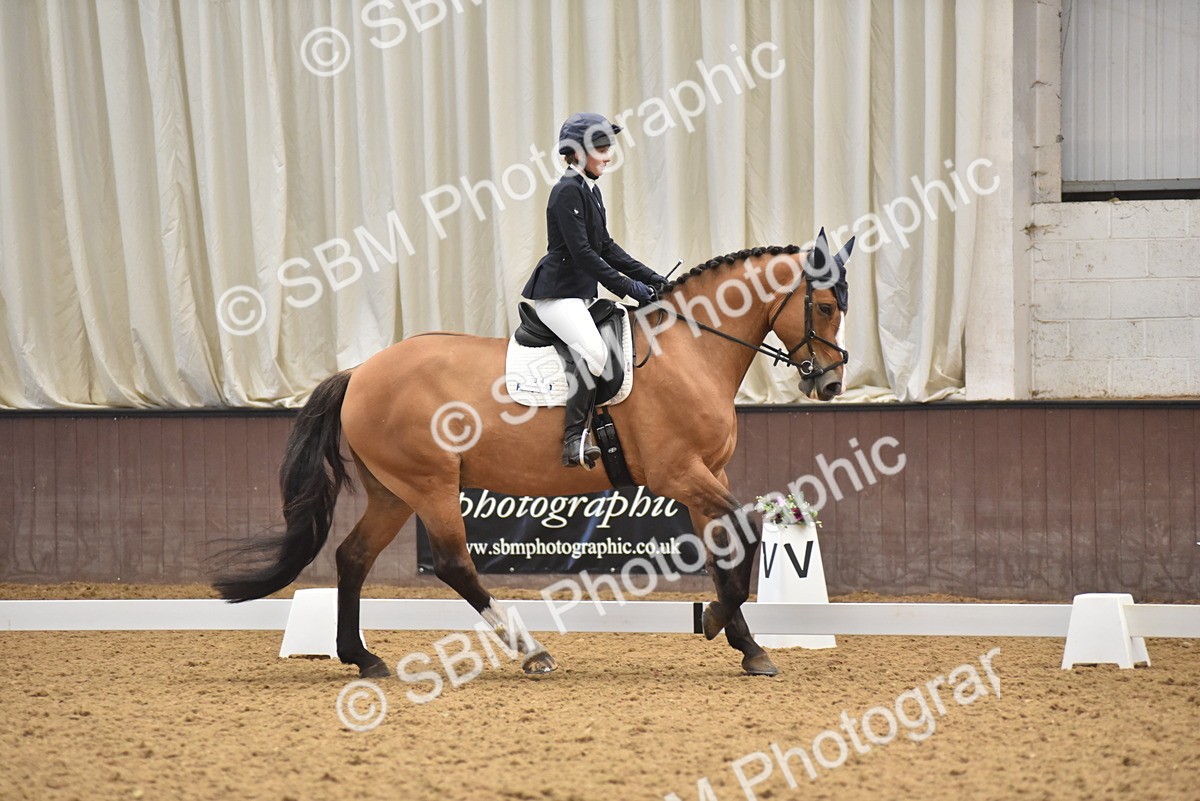 SBM_011012 - Class 8 - Novice 5
