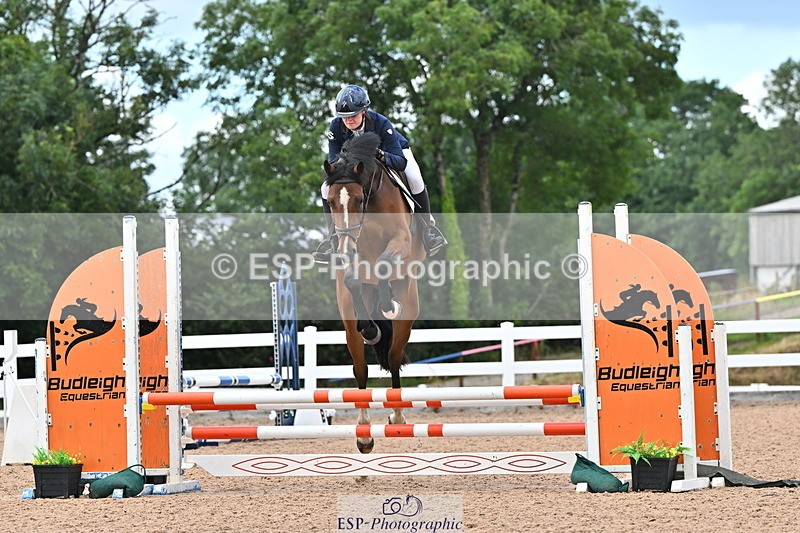 240723A-162459-00111 - 70cm