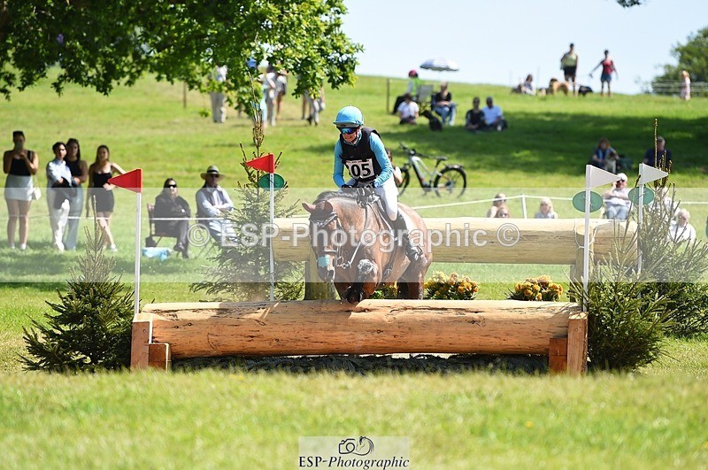 230527-111848-09135 - 305-BARRINGTON_57-Izzy_Taylor-XC