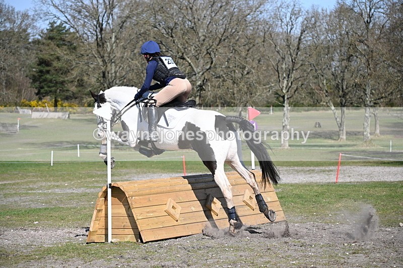 WJ6_3535 - Time 12:19 to 12:35