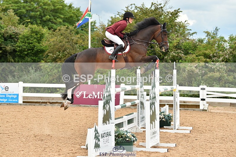 230720A-135010-03199 - Cls 21, 1 Star Gold 1.30m