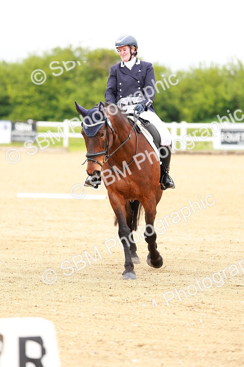 SBM_004676 - Class 15 - Novice 5