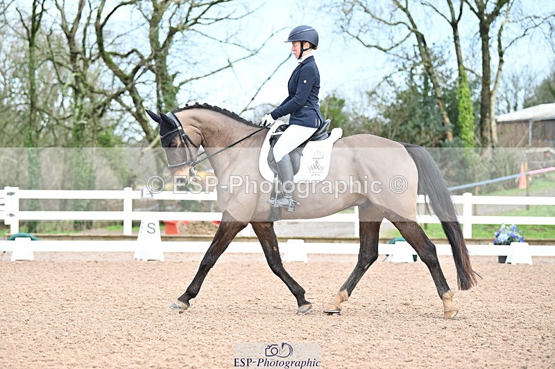 240218A-101810-05479 - 119-Shona.Mclauchlan-Diamond.Darco