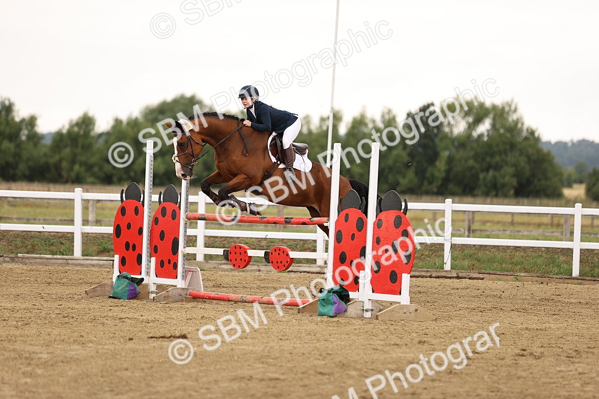 SBM_026424 - Class 12 - Amateur Championship Qualifier 1.05m