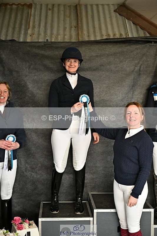 260214-130608-03871 - Cls 15 Medium Silver Presentations