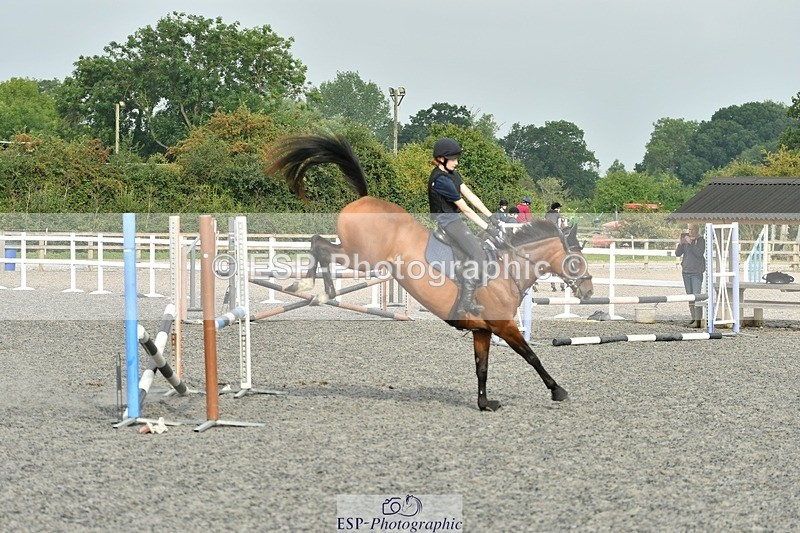 230817-091621-00119 - Theo's 1st Group - Arena