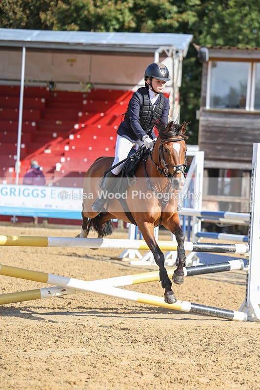 3E7A8357 - Class 4: Pony British Novice/80cm Open