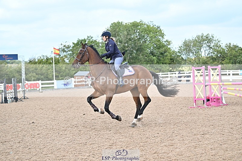 241004A-124711-02076 - Fri 09 95cm Amateur Quals