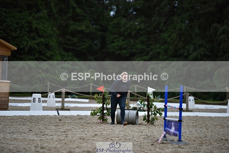 240523-202702-06893 - Hobby Horse Comp