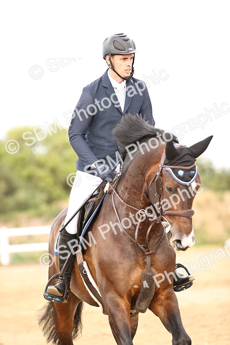 SBM_004931 - Class 24 - Arit Senior British Novice - 90cm