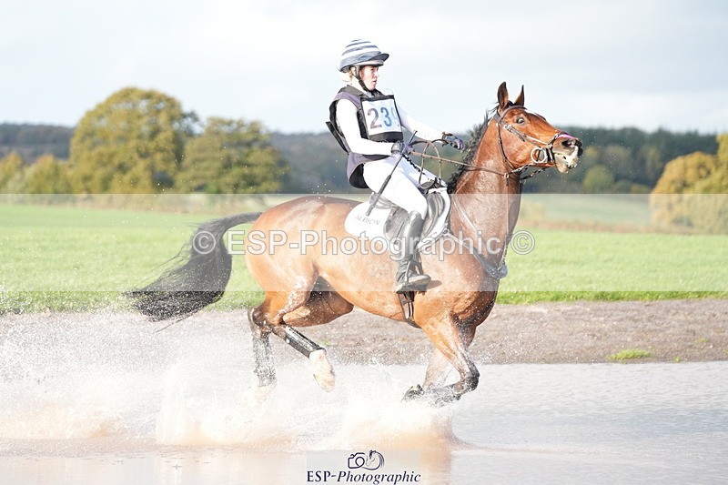 251024A-152915-14446 - C-239-Ellie.Townend