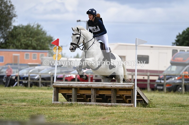 WJ5_3428 - Class 5 80cm Pairs