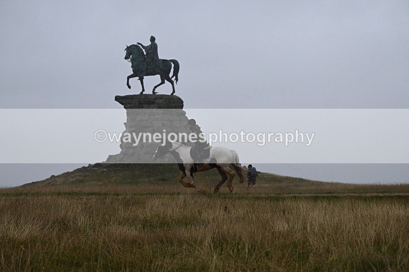 DSC_3135 - Time at Statue 12:59 to 13:49