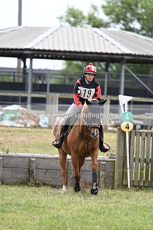 WJ7_5417 - 60cm XC Time 10:17 to 10:49