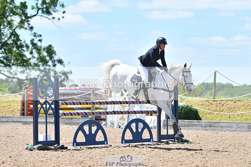 240609A-125909-05455 - Cls 18 Snr Newcomers and 1.10m Open