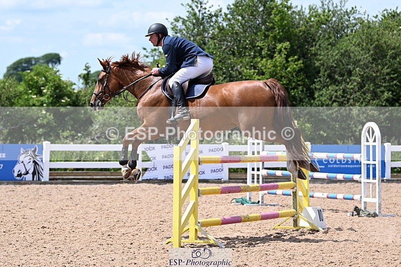 240619A-141804-00528 - Cls 4 Snr Newcomers and 1.10m Open