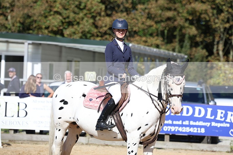 3E7A4858 - Class 8: 80cm Junior