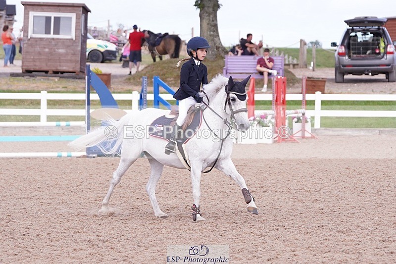 250629-172810-13248 - Cls 33 Stepping Stones 128cm and 138cm