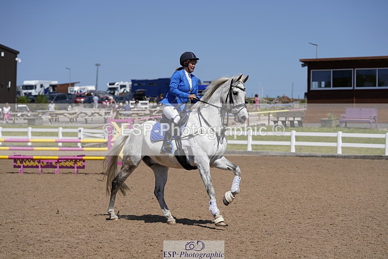 230527A-142838-04670 - Cls 23 1.05m Amateur Quali