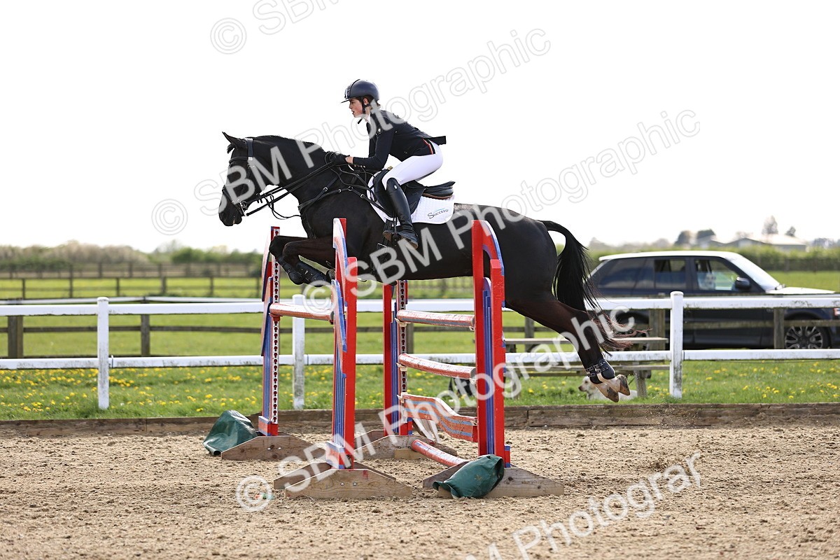 SBM_004769 - Class 19 - Senior Foxhunter - 1.20m