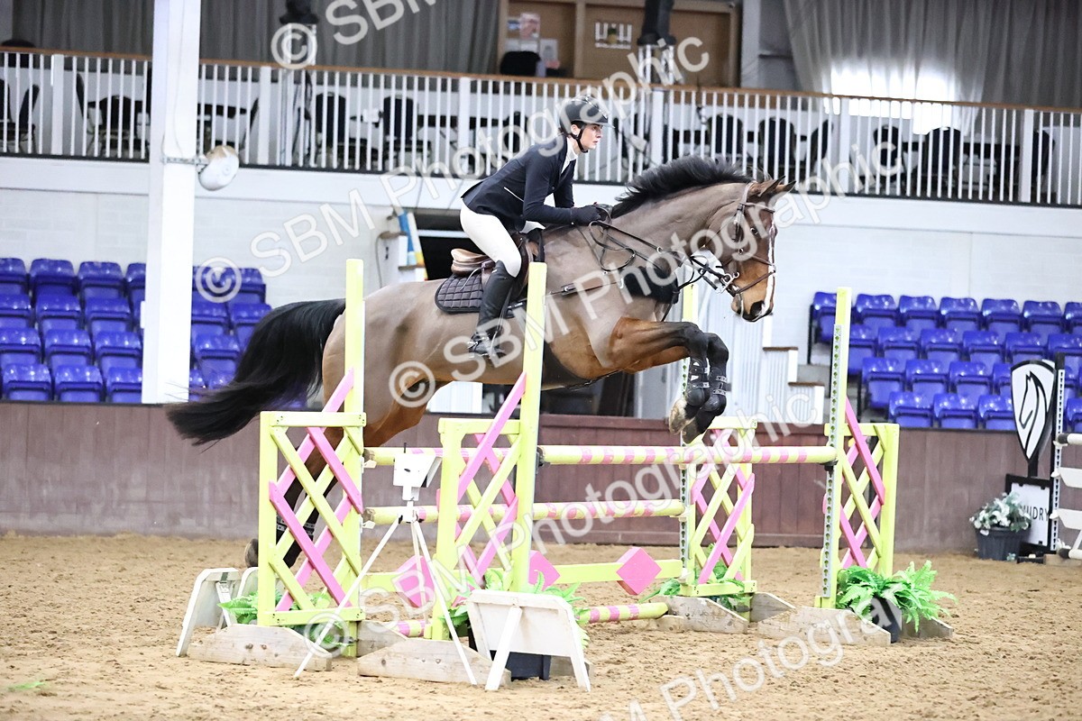 SBM_005645 - Class 17 - Senior Newcomers 1.10m