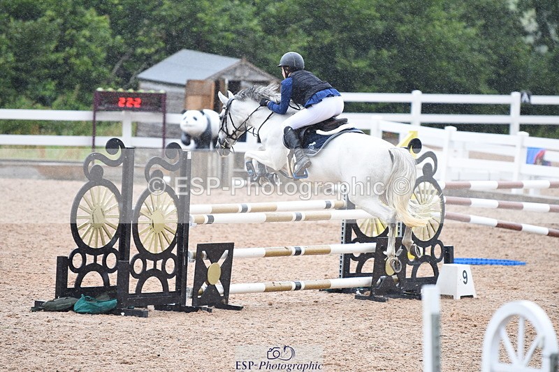 230715A-130936-01161 - Cls 4 Newcomers & 1m Open