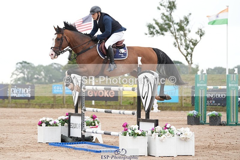 250718-103023-09740 - Cls 2, 3 Star Small Tour Start til Break