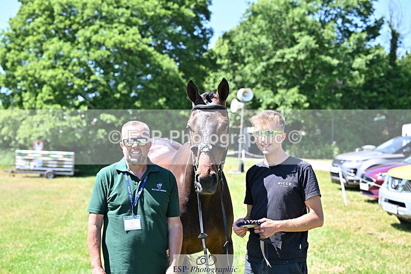 250522B-133946-02412 - 161-FLO.CORMINT-Charlotte.Rowe