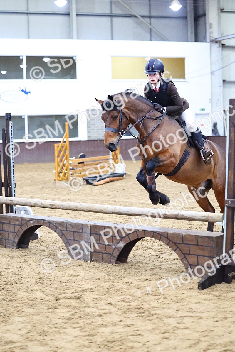 SBM_005001 - Class 41 - Not exceeding 143cms