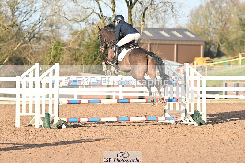 231210A-141825-02714 - Cls 21 Foxhunter & 1.20m Open