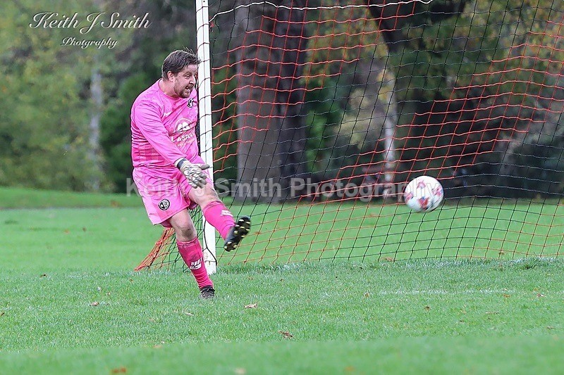9KJS1432 - Nene League Sunday 16th November 2025 Abington Park