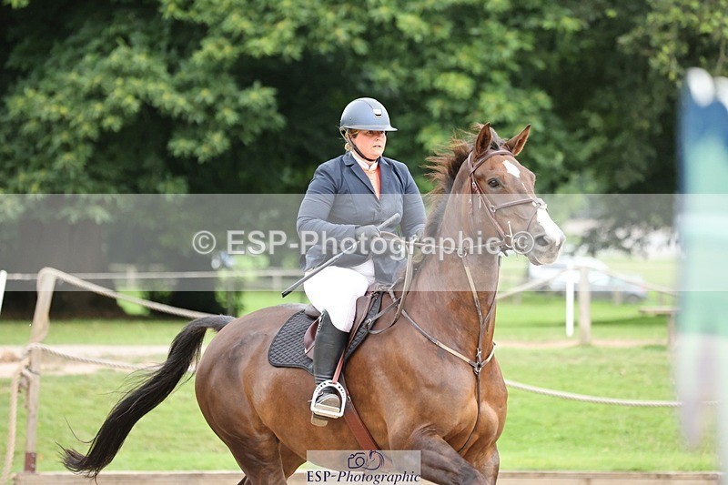 240817-153140-02660 - 06A Snr Fox 1.20m open